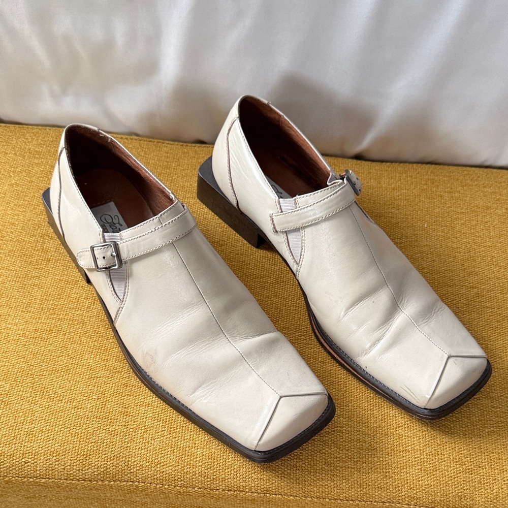 Fratelli Rossetti Cream Leather, square heal shoes. Men’s size 10 1/2
